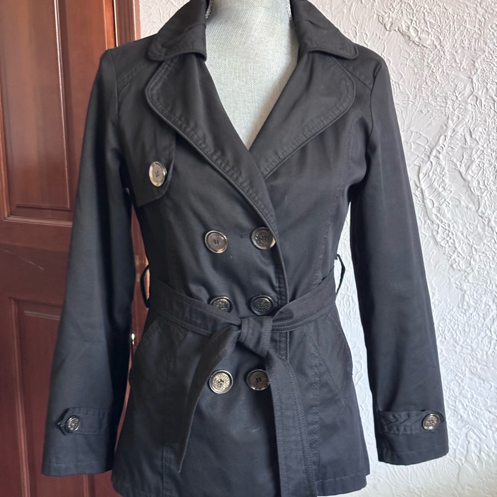 ⛔️ 3/$15. Lightweight casual jacket size S